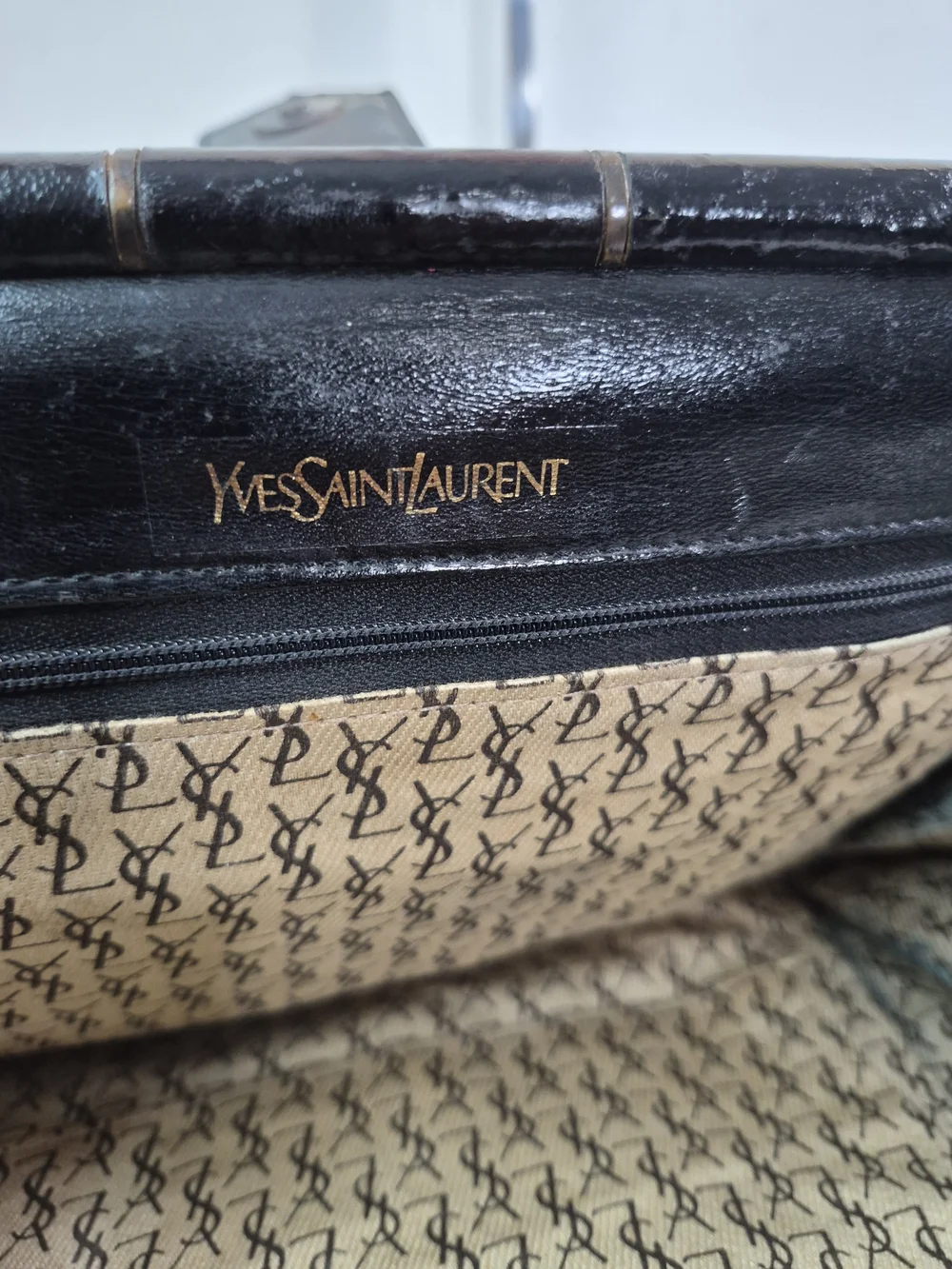 Yves Saint Laurent Black Chevron Leather Clutch - Picture 8 of 11